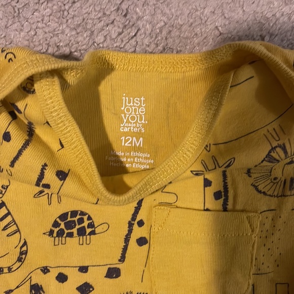 Baby Boy 12M Short Sleeve Onesie Bundle (5) - Picture 3 of 12